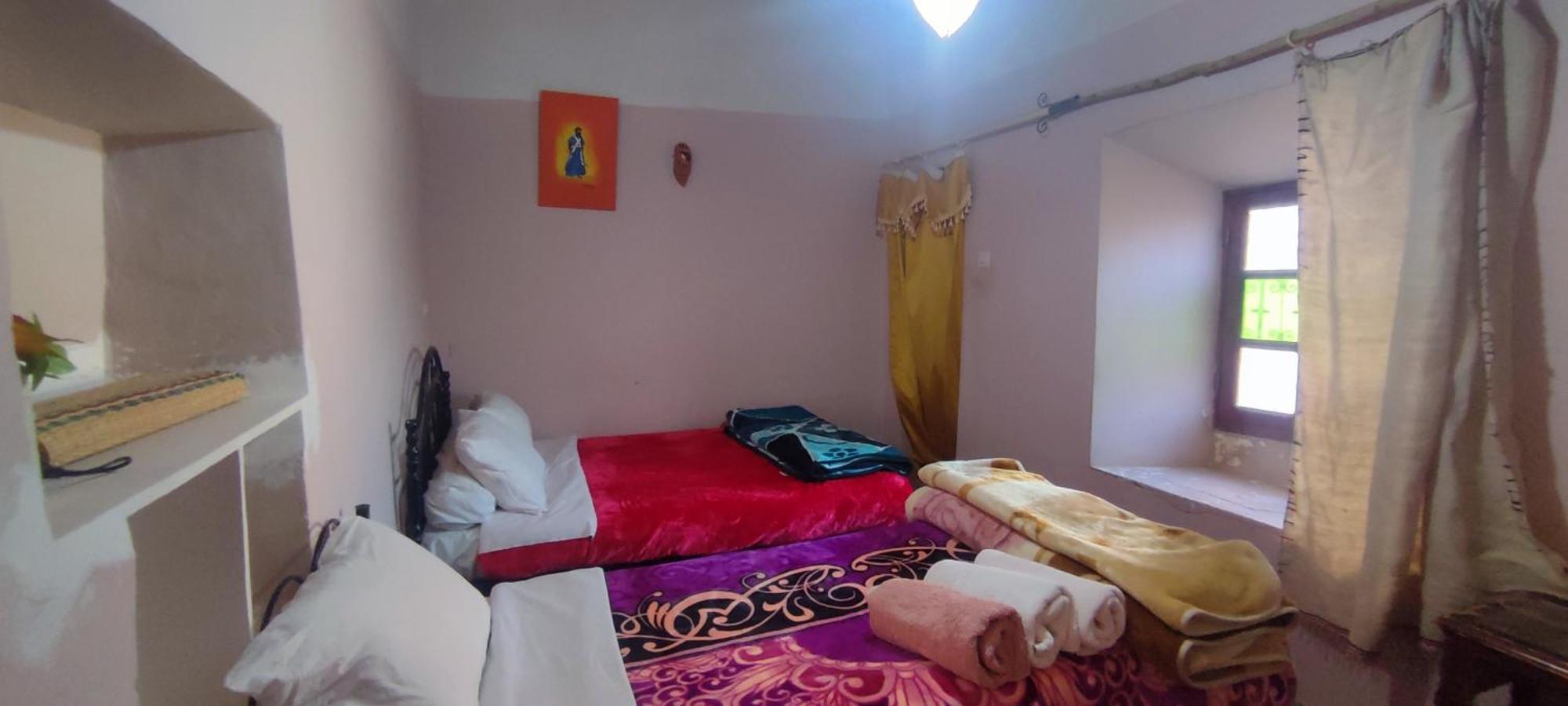 Ecolodge Miss Rose Chez La Famille Boumalne Dades ภายนอก รูปภาพ